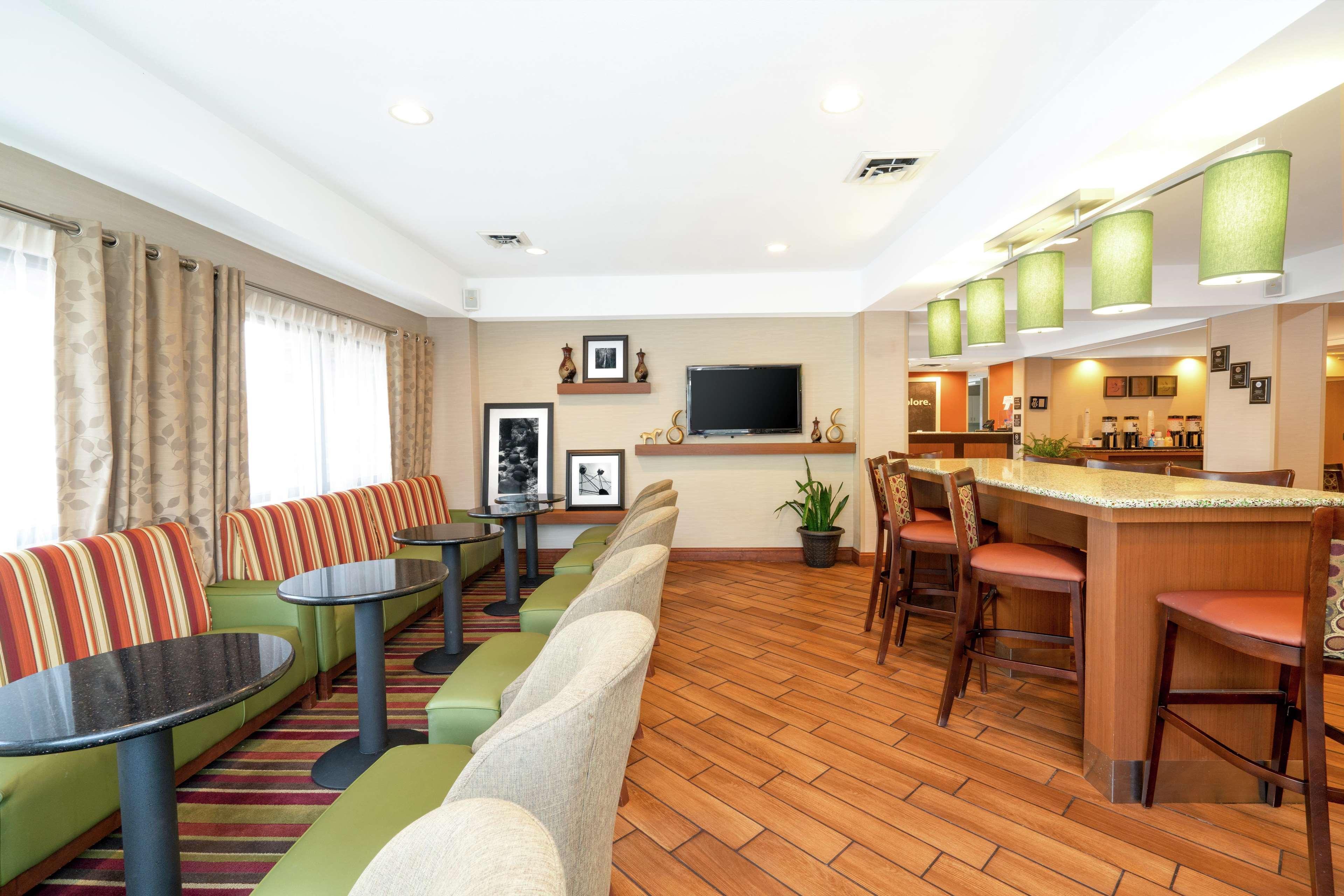 Hampton Inn Hixson Esterno foto